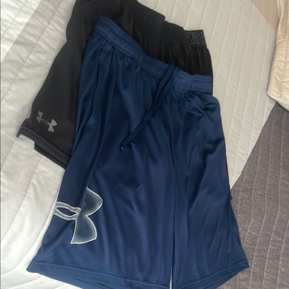 2-Under Armour Men's Black and Blue Shorts size L